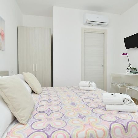 B&B Il Sogno Санта-Мария-ди-Кастеллабате Экстерьер фото