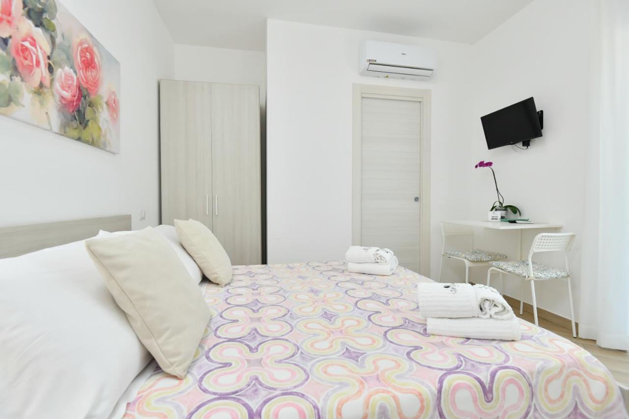 B&B Il Sogno Санта-Мария-ди-Кастеллабате Экстерьер фото