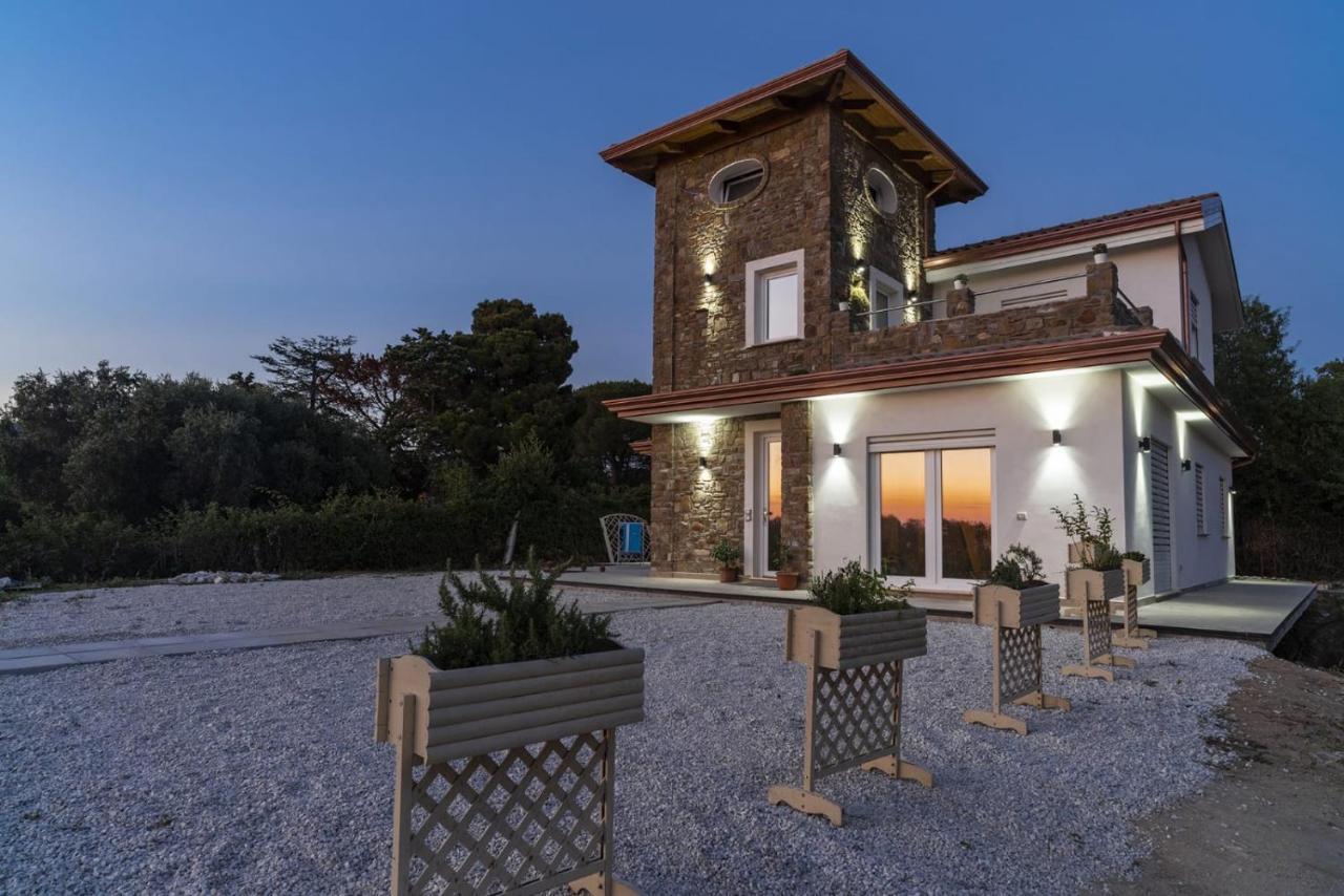 B&B Il Sogno Санта-Мария-ди-Кастеллабате Экстерьер фото